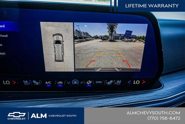 2025 Chevrolet Suburban 4WD Premier