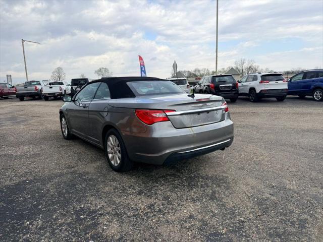 2012 Chrysler 200 Touring
