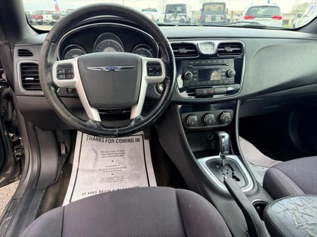 2012 Chrysler 200 Touring