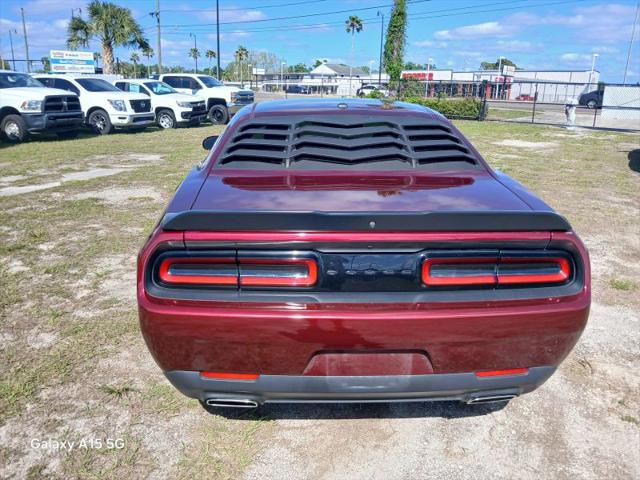 2022 Dodge Challenger SXT