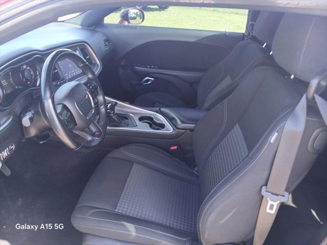 2022 Dodge Challenger SXT