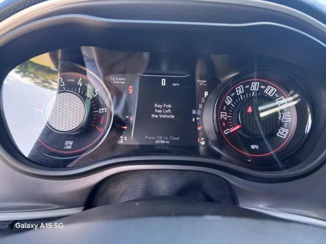 2022 Dodge Challenger SXT