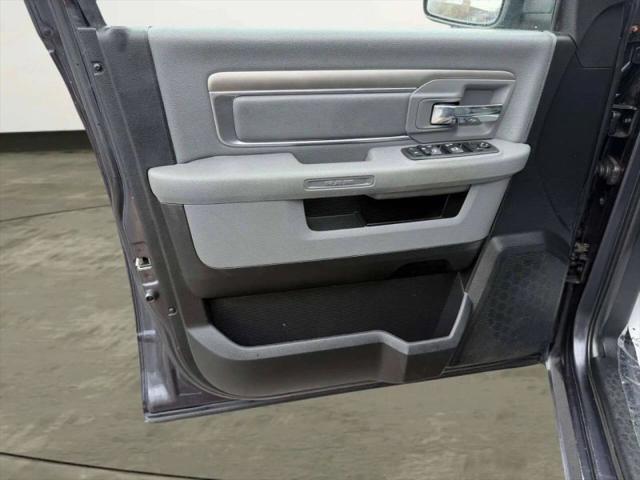2018 Ram 1500 SLT