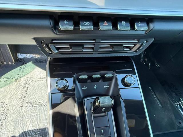 2024 Porsche 911 Turbo S Cabriolet