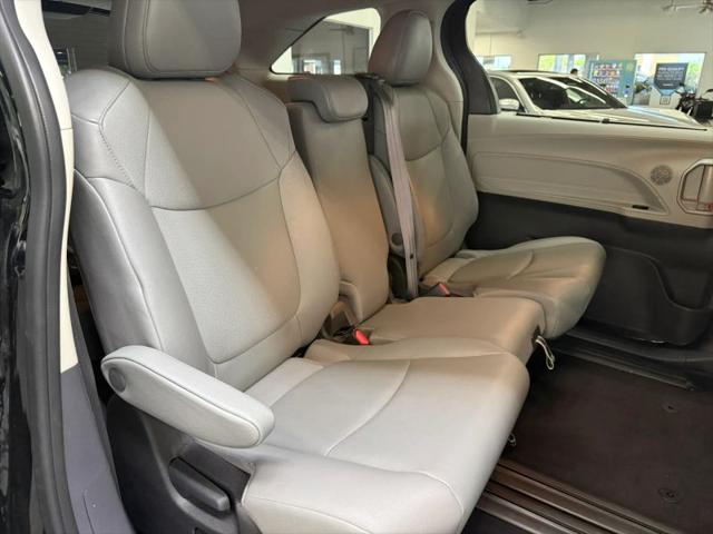 2023 Toyota Sienna XLE