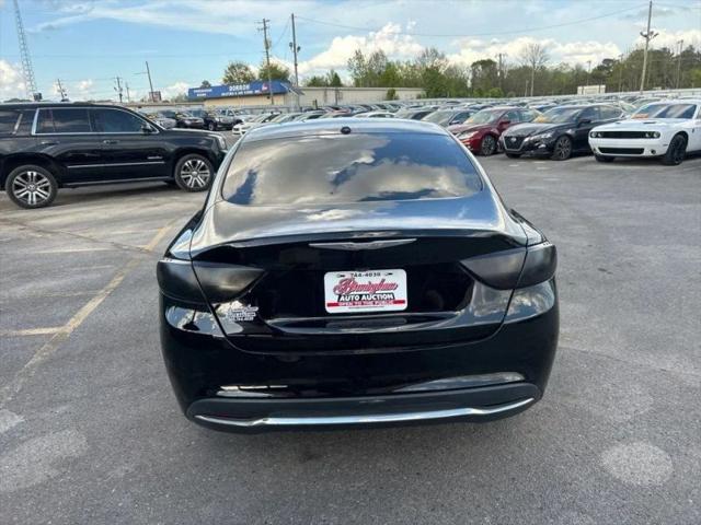 2015 Chrysler 200 Limited