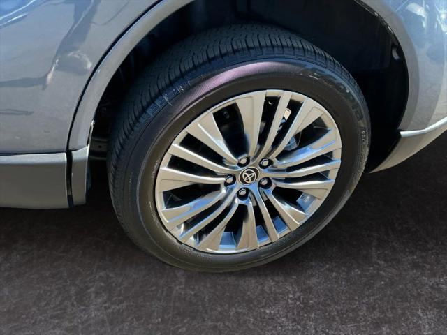 2024 Toyota Venza XLE