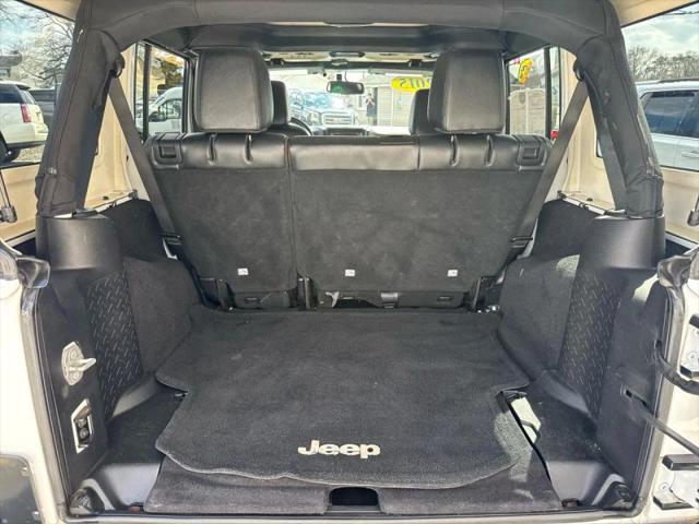 2015 Jeep Wrangler Unlimited Altitude