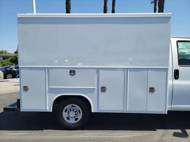 2026 Chevrolet Express Cutaway Work Van