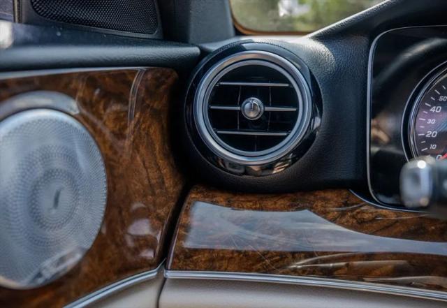 2017 Mercedes-Benz E-CLASS E 300 E 300