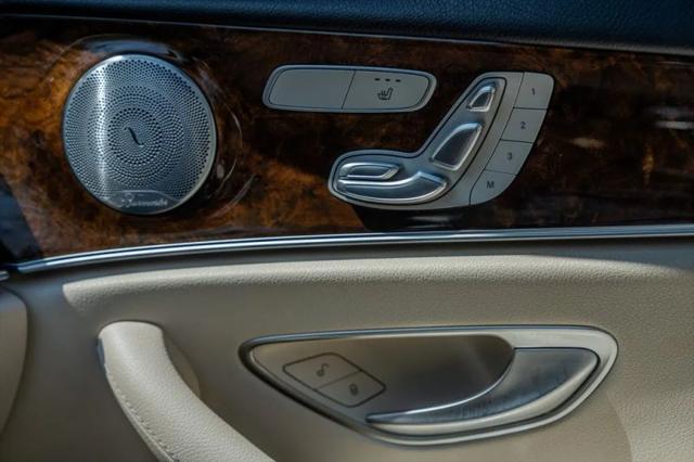 2017 Mercedes-Benz E-CLASS E 300 E 300