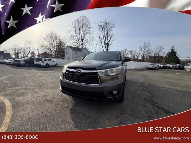 2015 Toyota Highlander LE Plus V6 for sale in Jamesburg, NJ