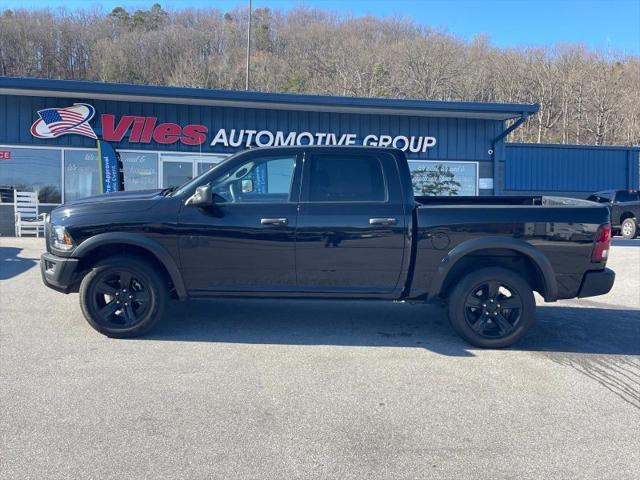 2024 Ram 1500 Classic Warlock Crew Cab 4x4 5'7" Box