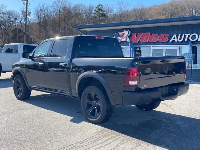 2024 Ram 1500 Classic Warlock Crew Cab 4x4 5'7" Box