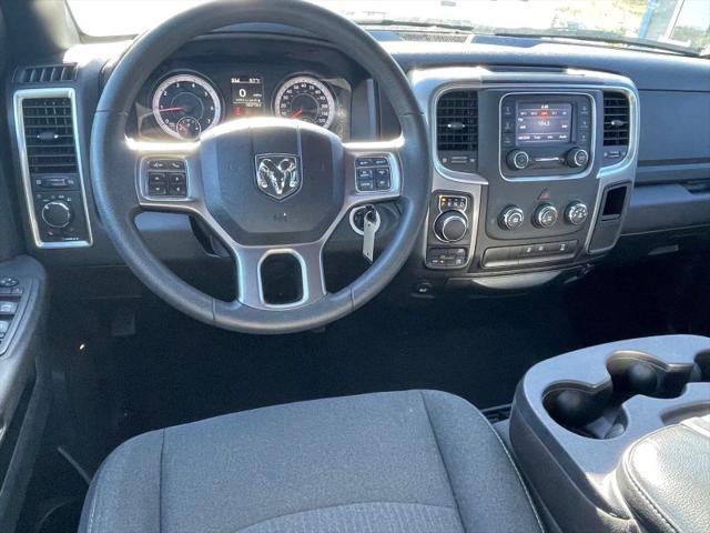 2024 Ram 1500 Classic Warlock Crew Cab 4x4 5'7" Box