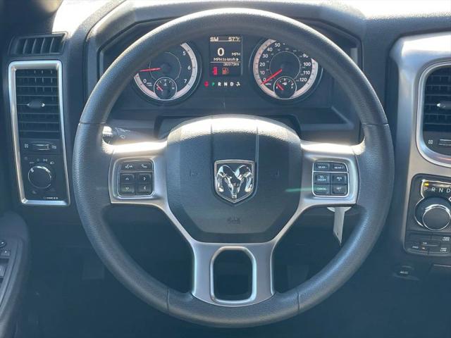2024 Ram 1500 Classic Warlock Crew Cab 4x4 5'7" Box