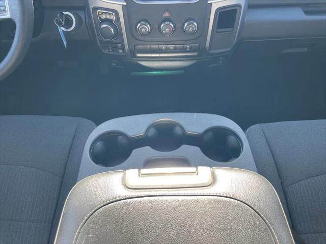 2024 Ram 1500 Classic Warlock Crew Cab 4x4 5'7" Box