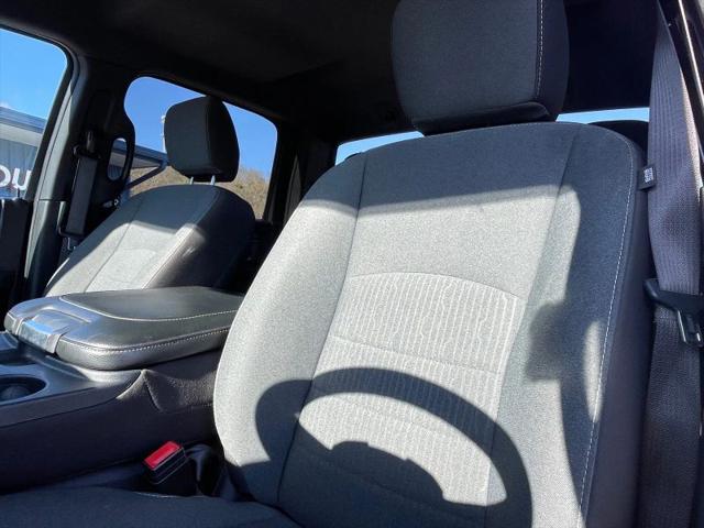 2024 Ram 1500 Classic Warlock Crew Cab 4x4 5'7" Box