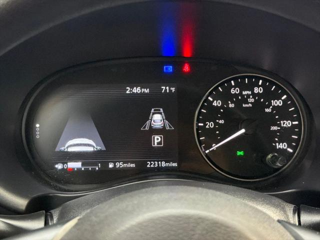 2022 Nissan Kicks SV Xtronic CVT