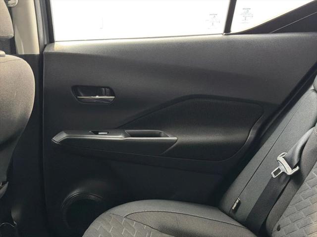 2022 Nissan Kicks SV Xtronic CVT