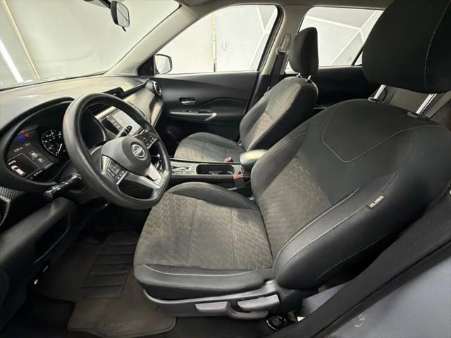 2022 Nissan Kicks SV Xtronic CVT