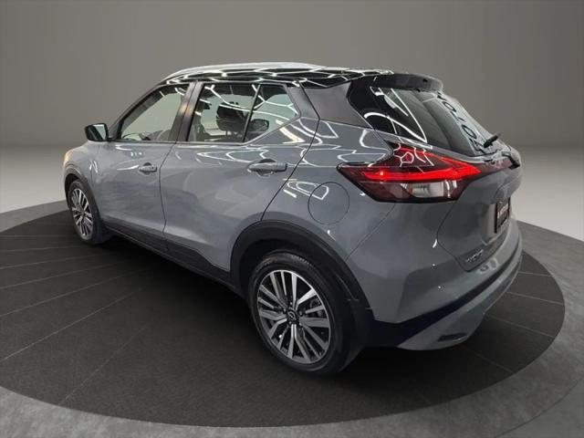 2022 Nissan Kicks SV Xtronic CVT