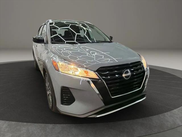 2022 Nissan Kicks SV Xtronic CVT
