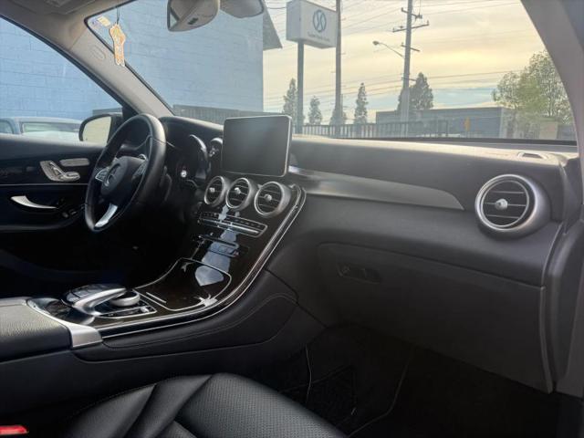 2017 Mercedes-Benz GLC 300
