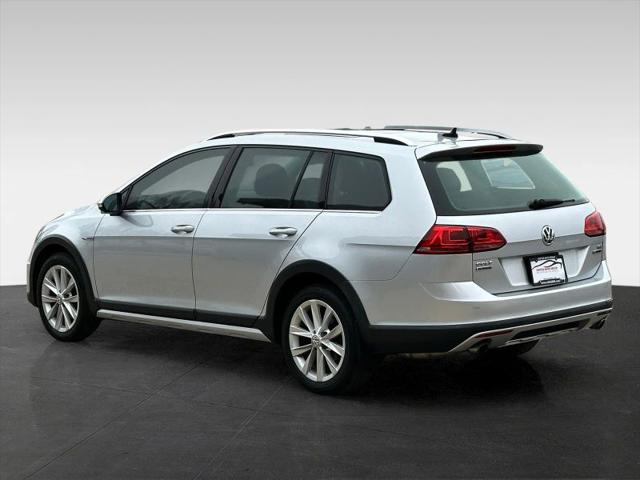 2017 Volkswagen Golf Alltrack TSI SE