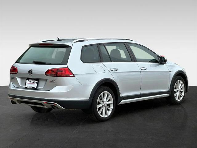 2017 Volkswagen Golf Alltrack TSI SE