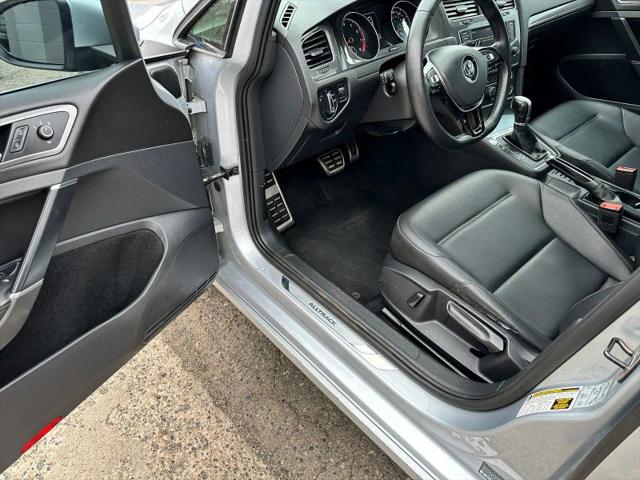 2017 Volkswagen Golf Alltrack TSI SE