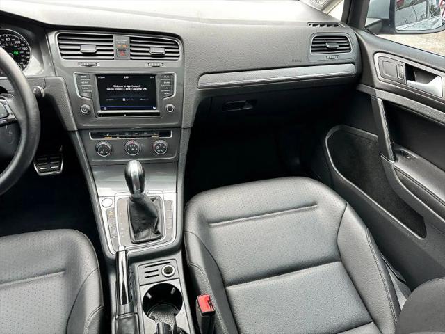 2017 Volkswagen Golf Alltrack TSI SE