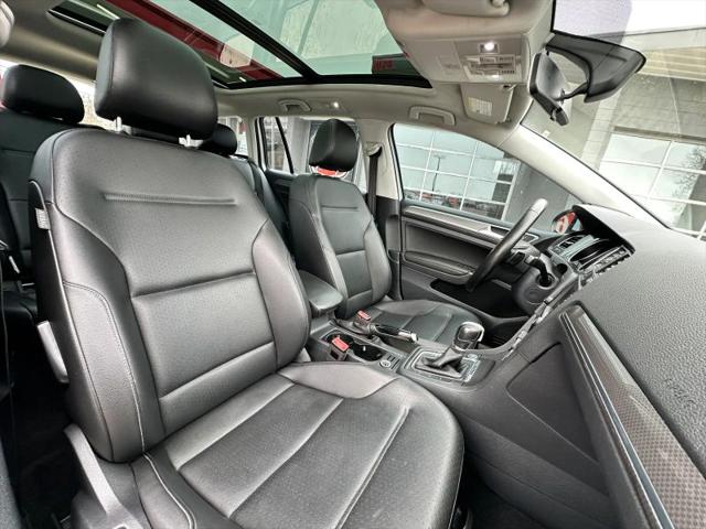 2017 Volkswagen Golf Alltrack TSI SE