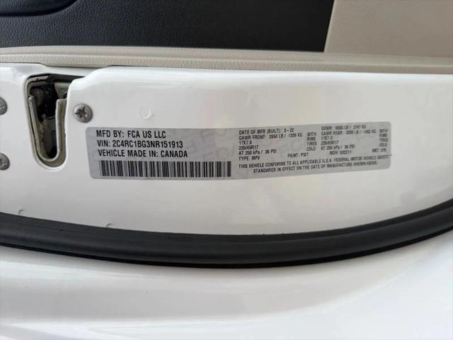2022 Chrysler Pacifica Touring L