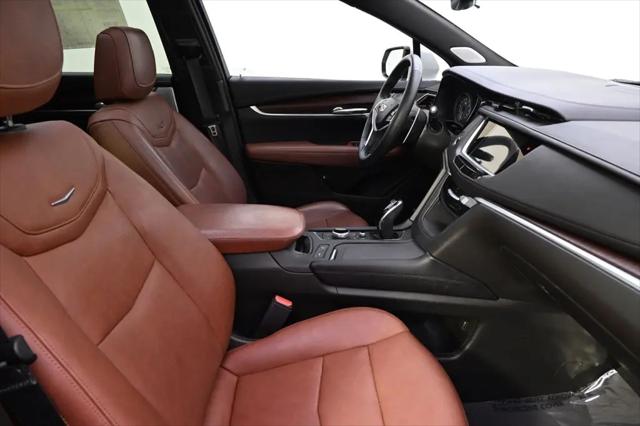 2025 Cadillac XT5 AWD Sport