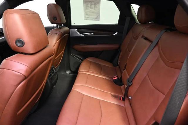 2025 Cadillac XT5 AWD Sport