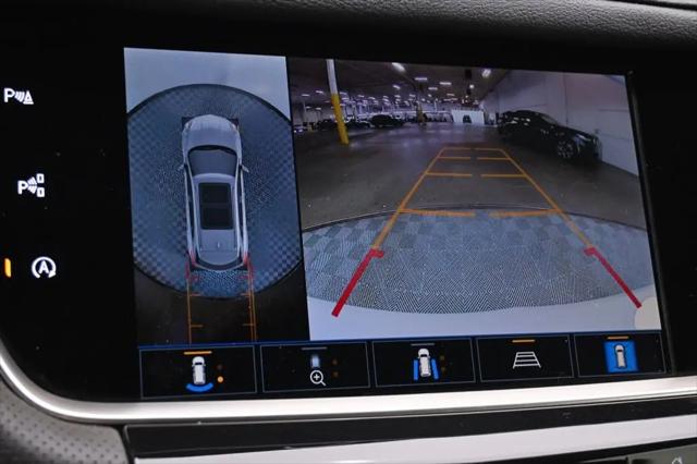 2025 Cadillac XT5 AWD Sport