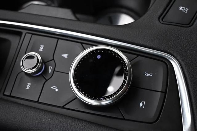 2025 Cadillac XT5 AWD Sport