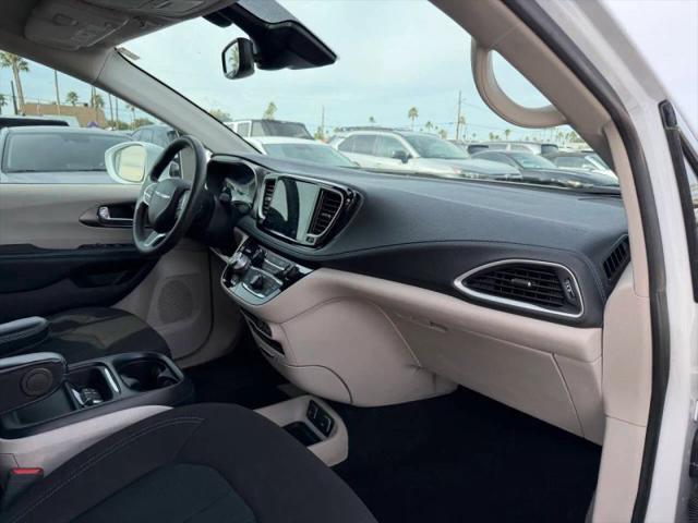 2021 Chrysler Pacifica Touring