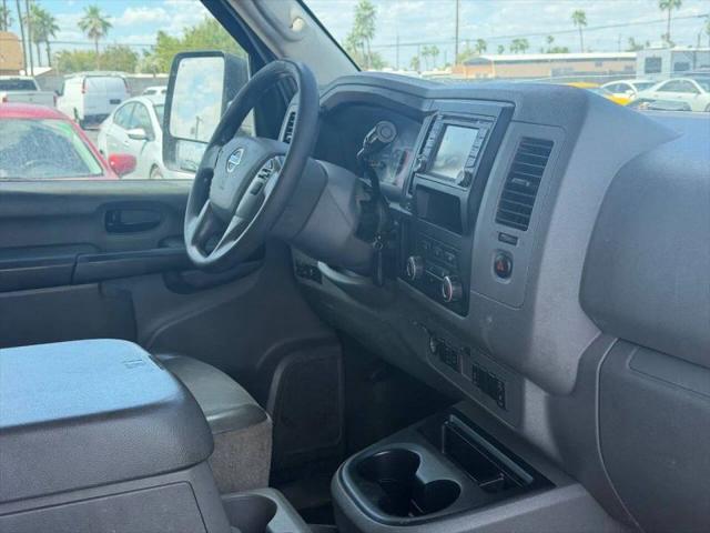 2020 Nissan 2500 SV Standard Roof V8