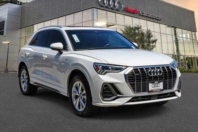 2023 Audi Q3 Premium 45 TFSI S line quattro Tiptronic