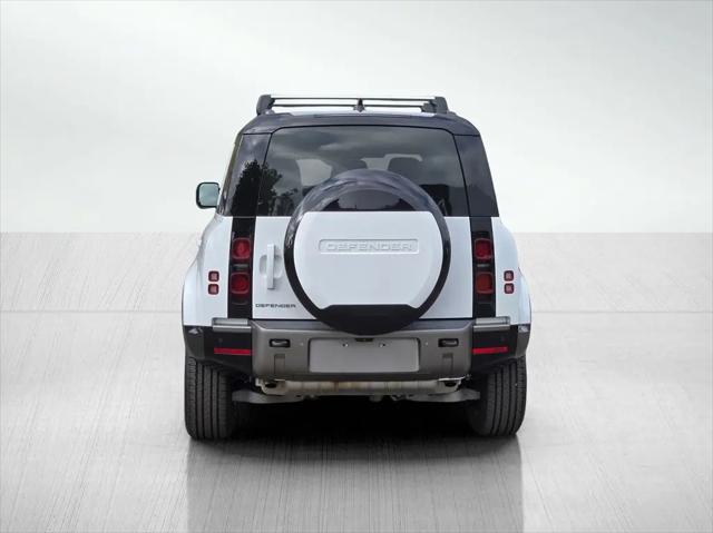 2024 Land Rover Defender 110 P400 X-Dynamic SE