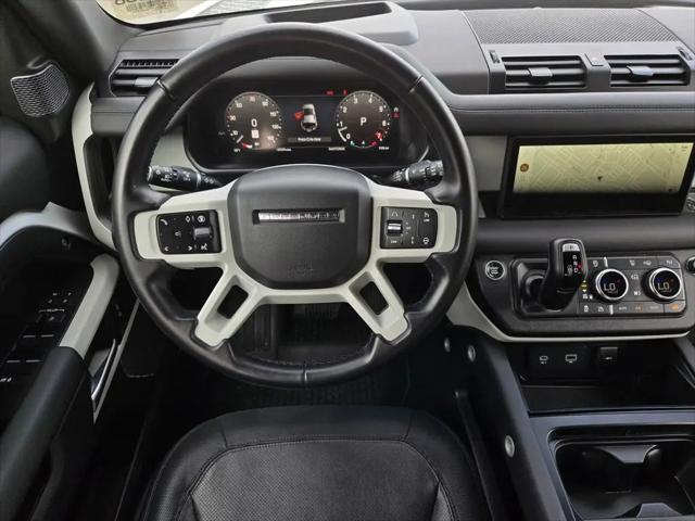 2024 Land Rover Defender 110 P400 X-Dynamic SE
