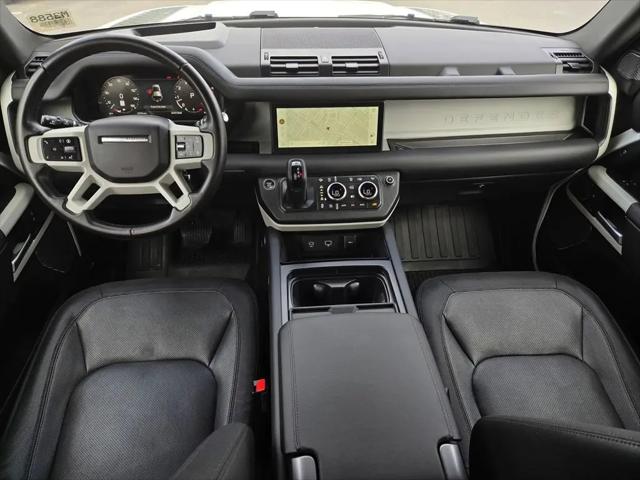 2024 Land Rover Defender 110 P400 X-Dynamic SE