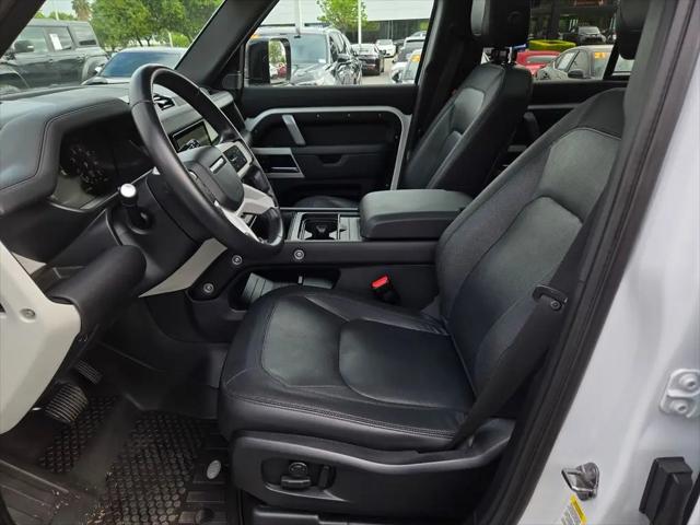 2024 Land Rover Defender 110 P400 X-Dynamic SE