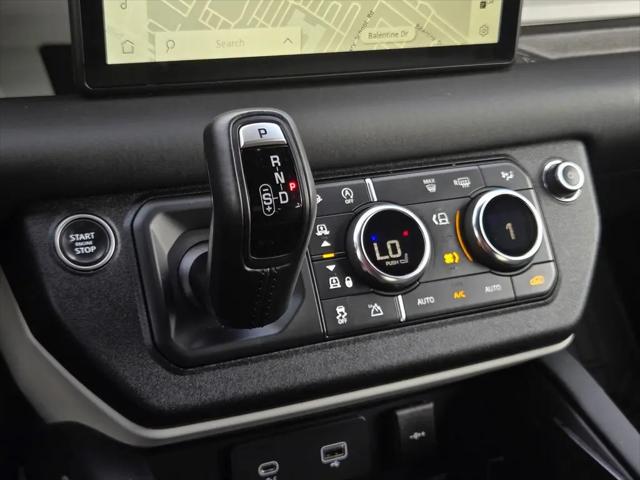 2024 Land Rover Defender 110 P400 X-Dynamic SE