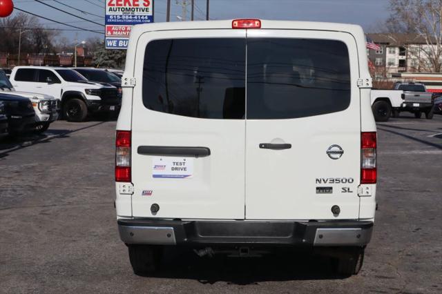 2015 Nissan 3500 SL V8