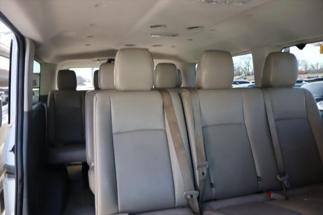 2015 Nissan 3500 SL V8