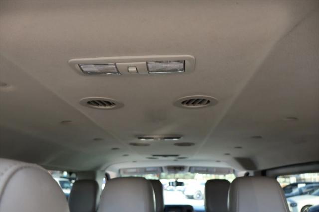 2015 Nissan 3500 SL V8