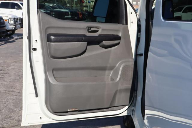2015 Nissan 3500 SL V8